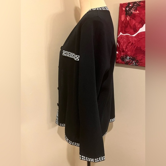 Two Two Boutique Black Cardigan,White Geometric Trim, Crystal buttons, size L - Picture 4 of 10